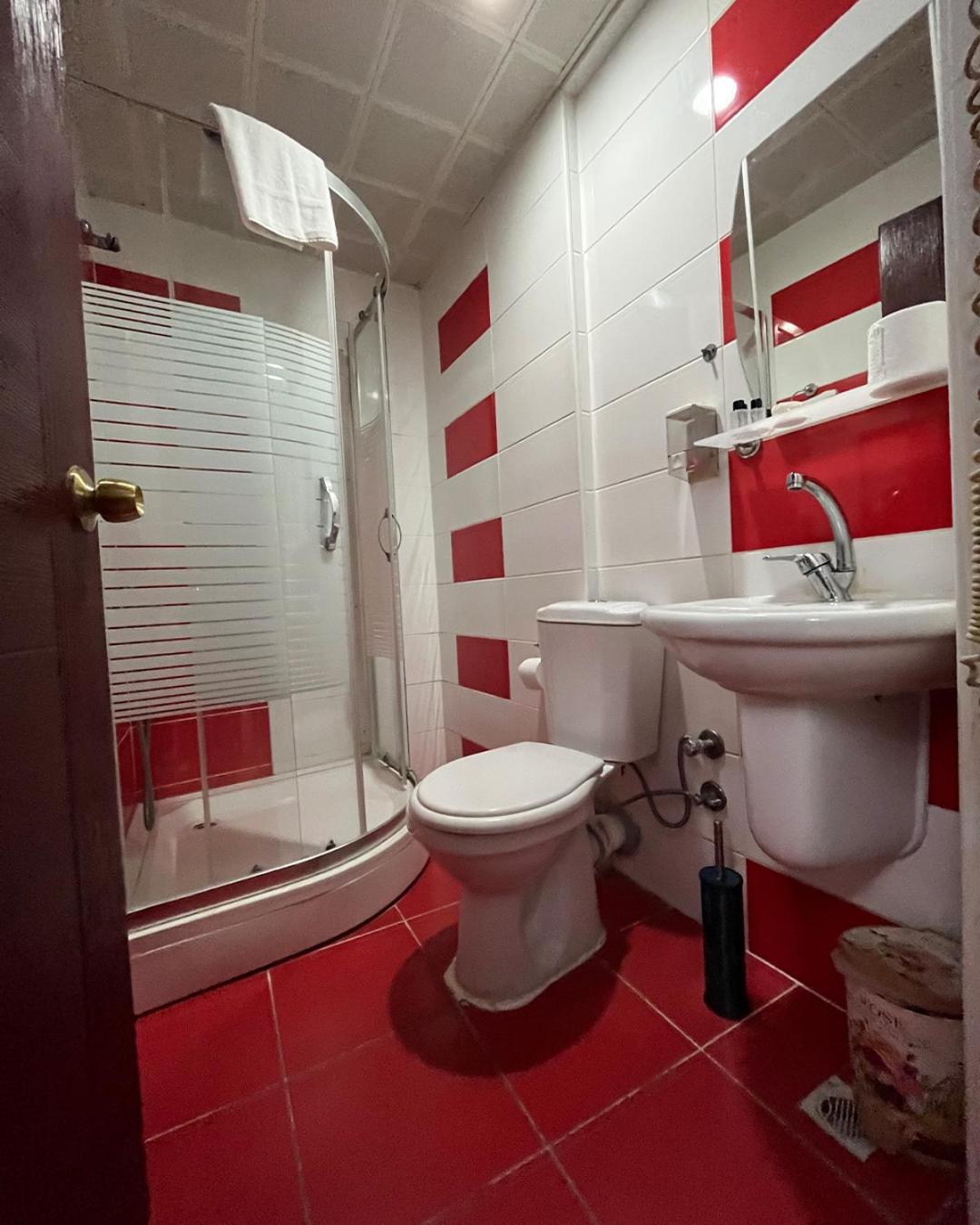 Red White Hotel Стамбул Экстерьер фото